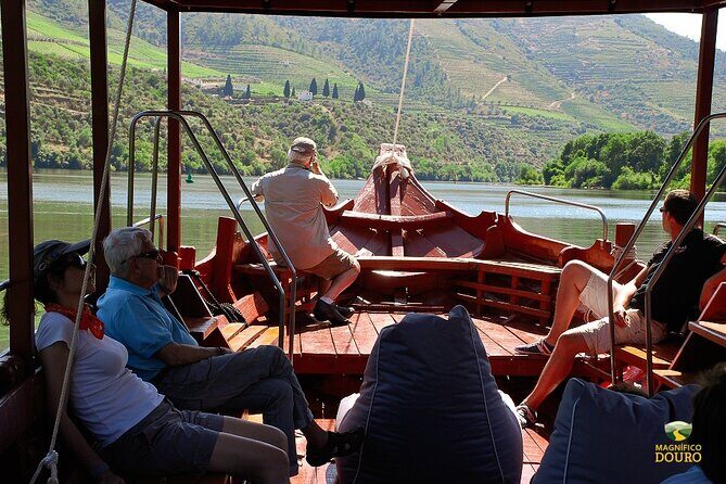 2-hour Rabelo Boat tour in Pinhão - What’s included—and what isn’t—so you can avoid surprises