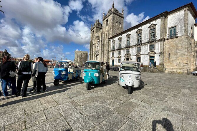 3h30 tour in Porto by Tuk Tuk - Antiga Cadeia da Relação: Dictatorship-Era Context in Plain Sight