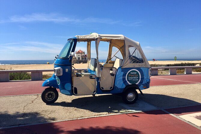 3h30 tour in Porto by Tuk Tuk - Torre dos Clérigos: Porto’s 75m Ex-Libris Start
