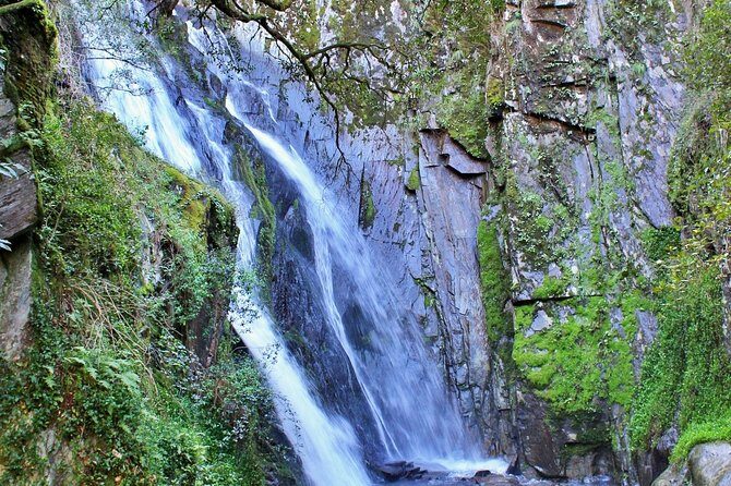 A tour between Cascades and Schist Villages, Piodão - Small Logistics That Make a Big Difference