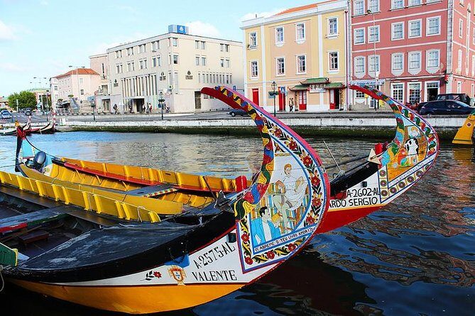 Aveiro and Coimbra Small Group Tour with Moliceiro Boat Cruise - Small-Group Comfort: Pickup, Air-Con, and a Max of 8