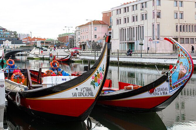 Aveiro Canal Cruise in Traditional Moliceiro Boat - Price and value: why $15.66 can make sense here