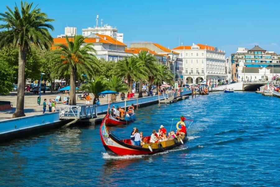 Aveiro: Half-Day Tour from Porto with Cruise - Why Aveiro From Porto Feels Different Than a Typical Day Trip