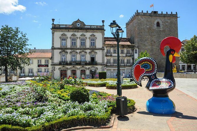 Barcelos: Half Day Private Tour from Porto - Campo da República and the Thursday handicraft fair