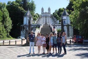 Best of Braga and Guimaraes Day Trip from Porto - Braga Cathedral and the Chapel of Kings: Early Roots in Stone