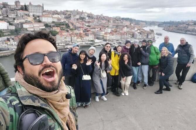 Best of Porto Private Walking Tour - Stop 3: São Bento Railway Station’s Tile Storytelling