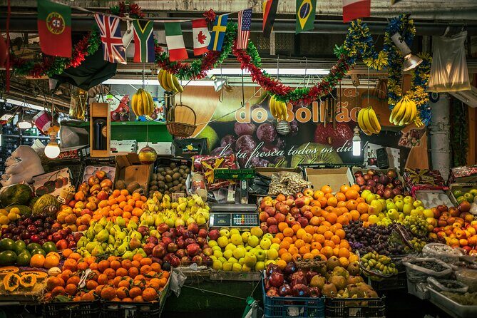 Beyond the Barrel: From Decadent to Down-home in the Heart of Porto - São Bento Railway Station: migration history, fresh fruit, then a local taverna