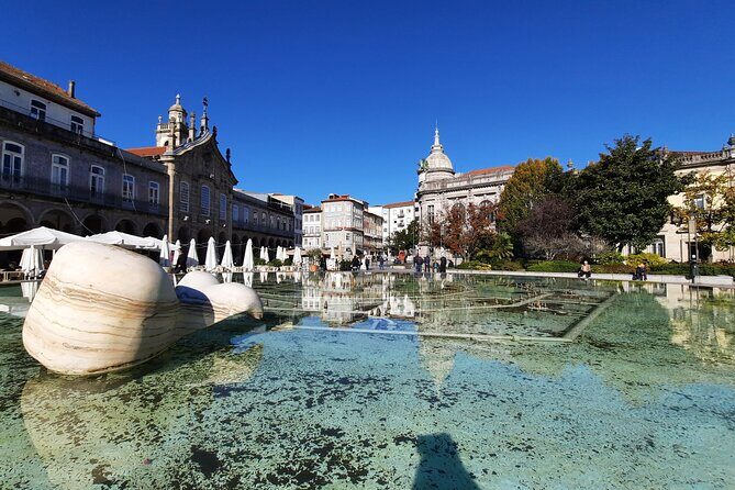 Braga and Guimarães Historical and Cultural Tour from Porto - Why Braga and Guimarães in one day works
