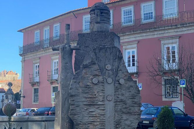 Braga and Guimarães Small-Group Tour with Lunch from Porto - Lunch at Campo de São Mamede: the real treat in a day trip