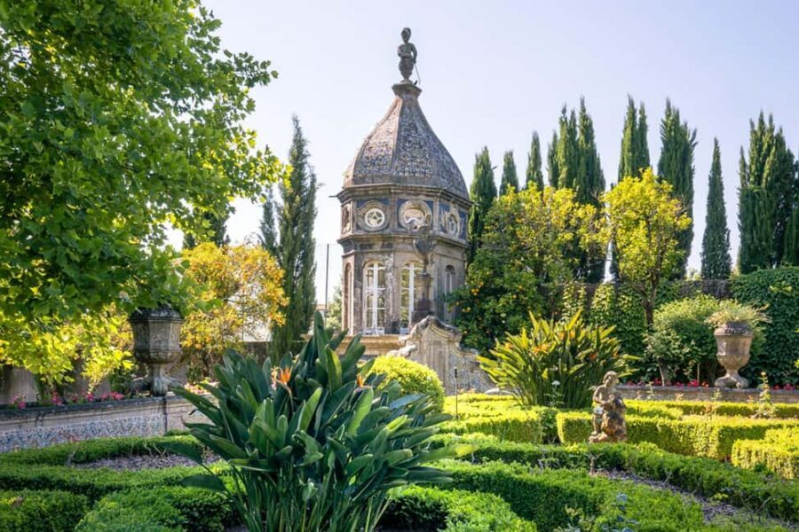 Braga: Flexible Walking Tour in Historic Center - Biscaínhos Museum finish: a calm end near your start point