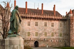 Braga & Guimarães Best-Of Private Tour – Customizable Experience - Braga walking tour, religious highlights, and a Minho lunch you can shape