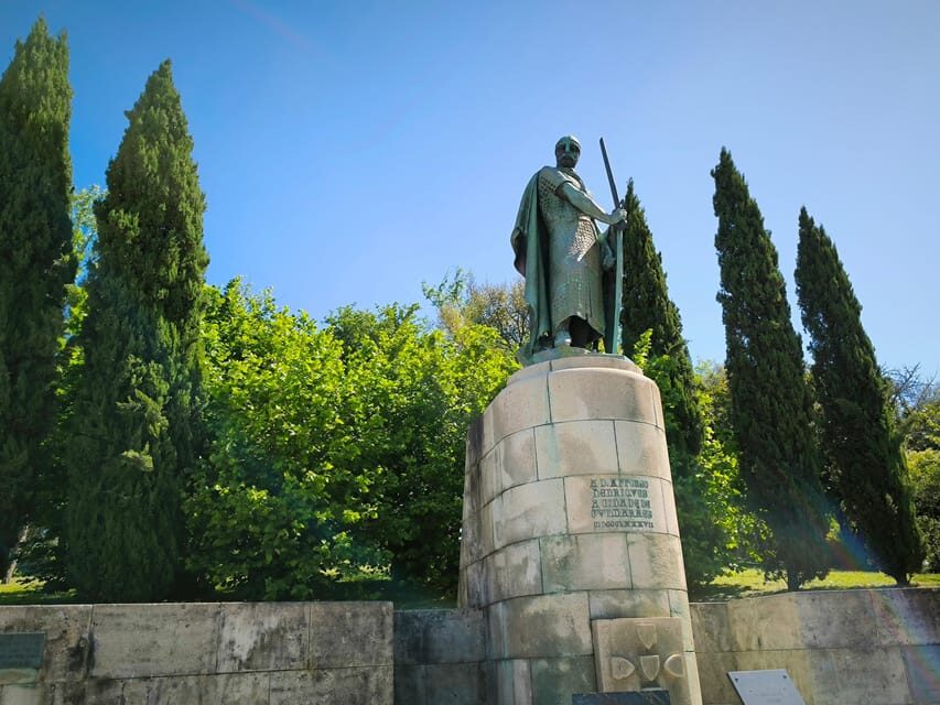 Braga & Guimarães Tour: Small Historical Group Tour - How Braga & Guimarães connects Portugal’s story in one day