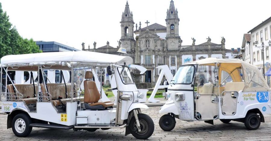 Braga: Tuk Tuk City Tour - Entering Braga by Tuk Tuk: Easy Orientation in Tight Streets