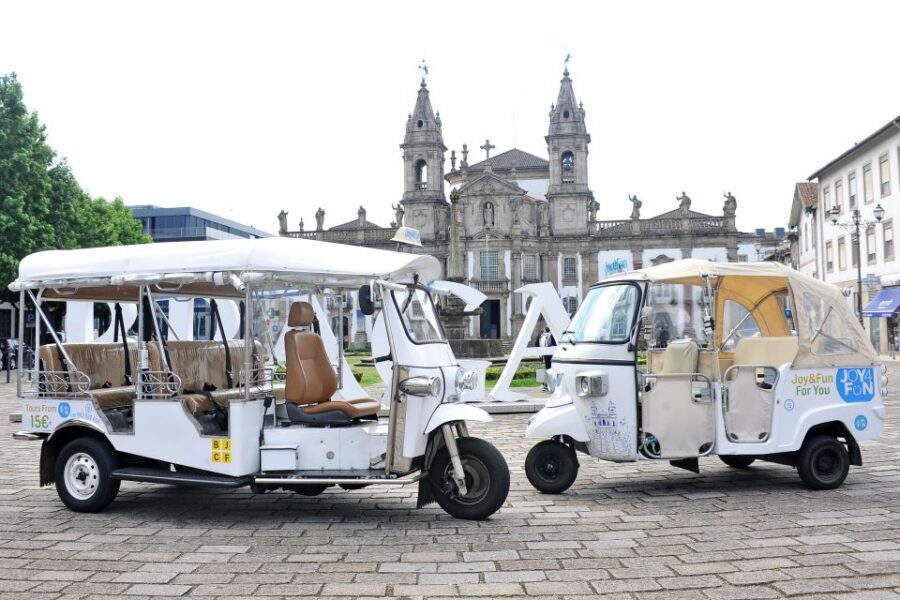 Braga: Tuk Tuk City Tour - Meeting at Largo Carlos Amarante (In Front of Vila Gale Hotel)