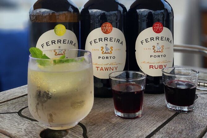Charm cruise in Porto with wine tasting - Getting on board at Afurada: the easiest kind of start