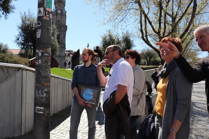 City tour through historic center of Porto with many insider tips 3 1/2 hrs. - Why this Porto tour feels different from a basic sightseeing stroll