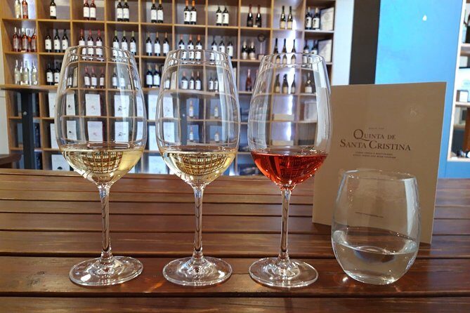 Classic Tasting | Quinta de Santa Cristina Vinho Verde - Price and group size: is $29.96 worth it?