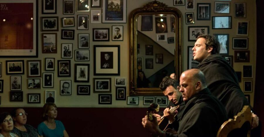 Coimbra: Live Fado Show with Glass of Port Wine - Fado de Coimbra vs. other Fado: what makes it different