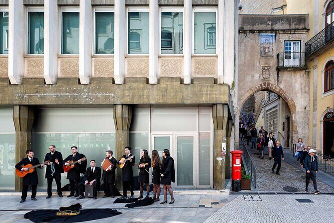 Coimbra's Historical Highlights: A Self-Guided Audio Tour - Ending at Porta Férrea: Finishing the Day With a Gate Moment