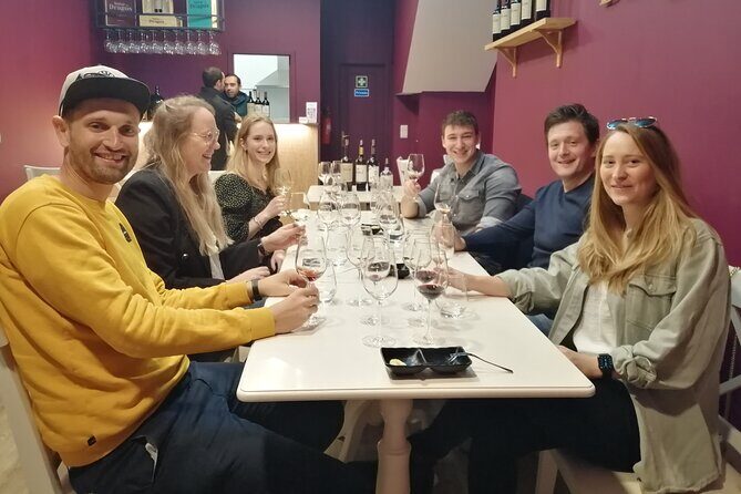 Douro and Port Wine Tasting in Vila Nova de Gaia - Douro Terroir and Grape Varieties: Learning That Sticks