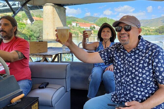 DOURO VALLEY & AMARANTE: Private Tour, Wine Tour and Cruise - Lunch Time in the Douro: Free Choice, Your Control