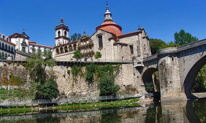 Douro Valley Prime Tour: Wine Tastings, Boat & Lunch from Porto - Key things that make this tour worth your morning
