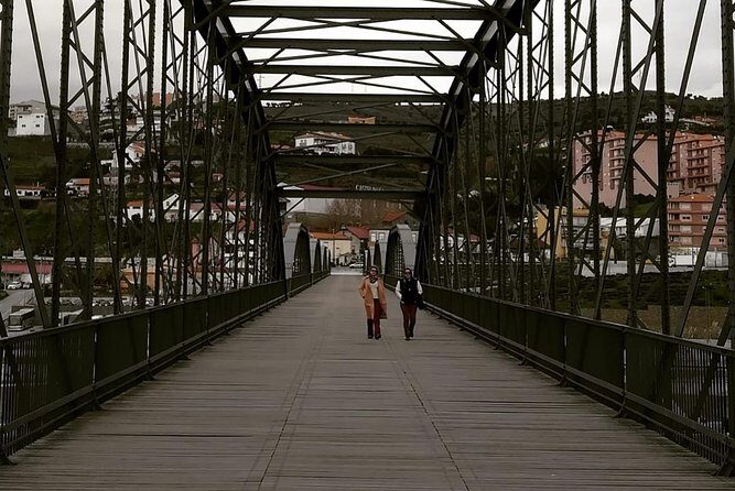 Douro Valley Private Wine and Food Tour From Porto - Pickup, ride comfort, and getting your day off on the right foot