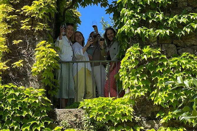 Douro Valley Tour - 3 Wine tastings, Lunch & river Cruise - Pinhão Choice: Rabelo Boat Cruise or a Relaxed Riverside Walk