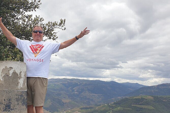 Douro Valley Tour Wine and breathtaking views - Price and logistics: what $341.35 per person really buys