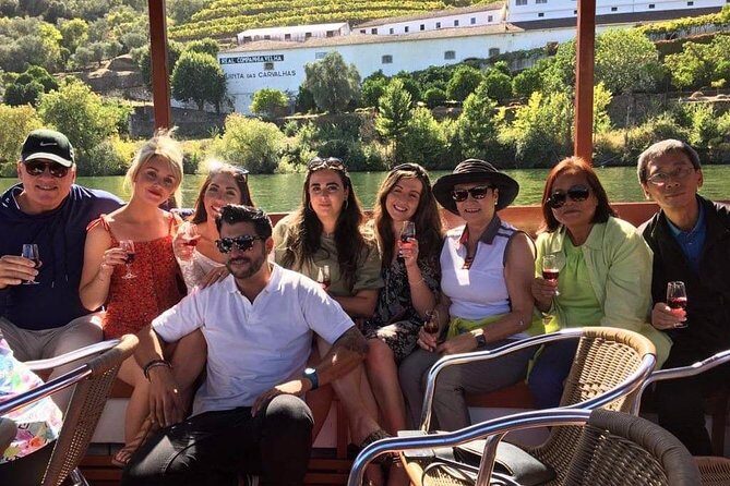 Douro Valley Tour: Wine Tasting, Cruise and Lunch from Porto - Lunch in the middle of it all: three choices, more satisfying than you expect