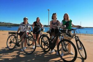 E Bike Porto Downtown and Sightseeing bike tour - City Architecture to the River and Ocean-Air Views