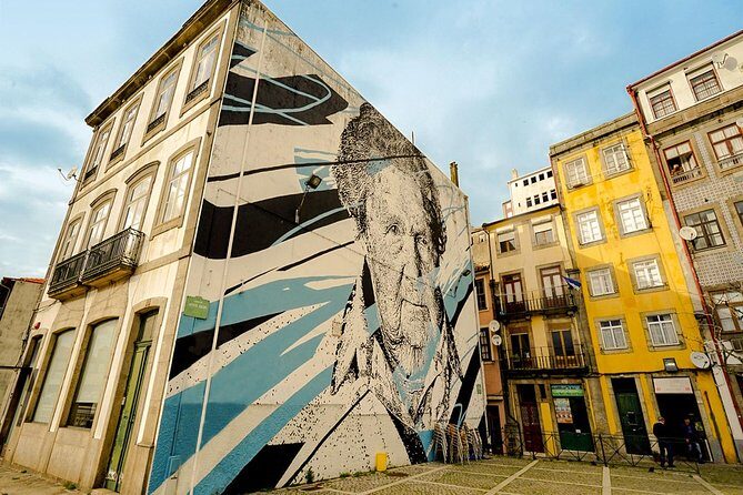 Experience Porto by Bike: 3-Hour Private Tour - Meeting Biclas & Triclas: the start is simple, but don’t wing it