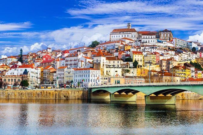 Fátima & Coimbra: Full Day Private Tour from Porto - Morning pickup and the drive to Fátima