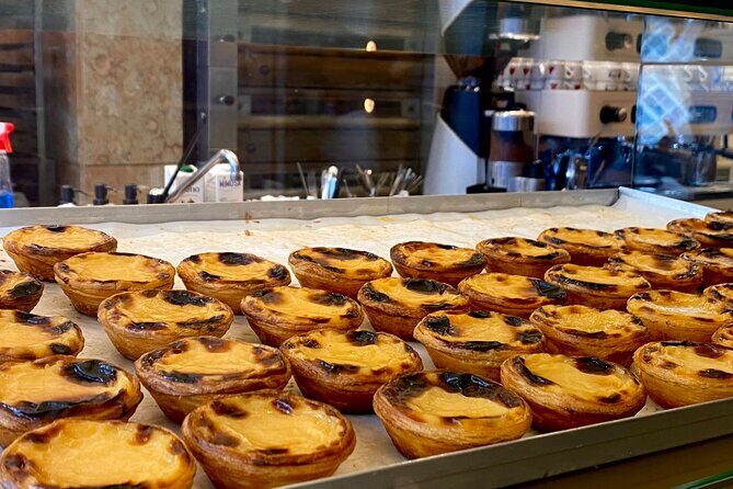 Food Tour: Wine, Beer & Liquor - Porto’s Secret Spots - Guide Santiago and the max-10 group effect