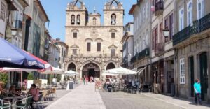 From Oporto: Braga Half-Day City Tour - The pickup points in Porto and why timing matters