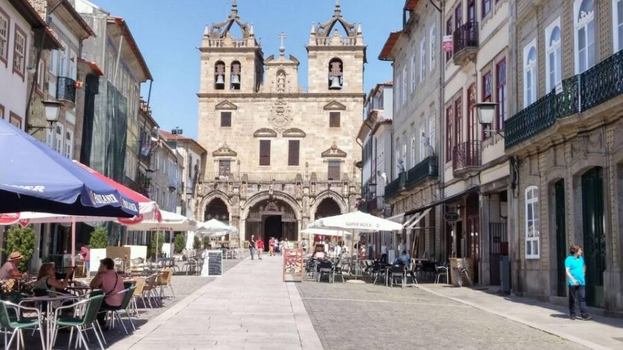 From Oporto: Braga Half-Day City Tour - Exploring Braga’s historic streets: time to walk, shop, and reset