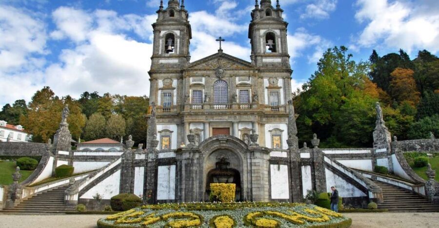 From Porto: Braga and Guimarães Full-Day Trip with Lunch - Key Things You’ll Notice on This Tour