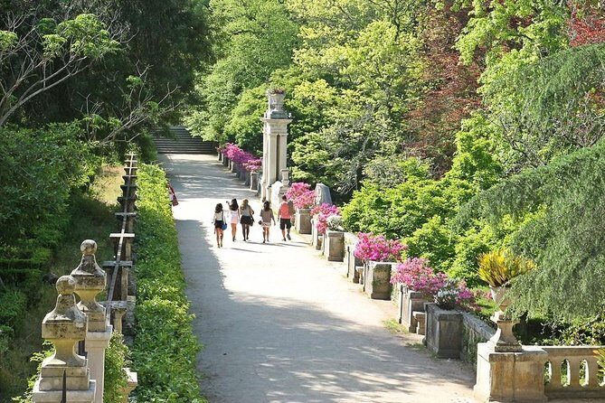 From Porto: Fátima and Coimbra Full Day Tour - Fátima Sanctuary and the 1917 apparitions: what you’re really seeing