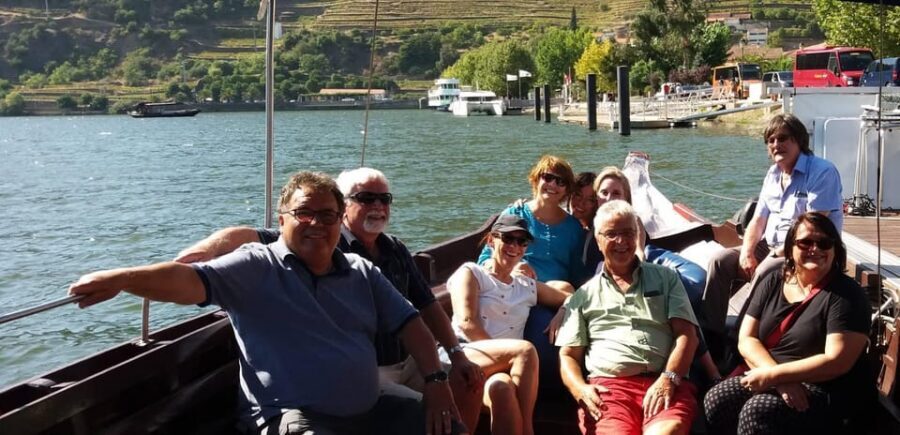 From Porto: Premium Douro Valley Small-Group Wine Tour - The Douro cruise break: one hour that cools your brain