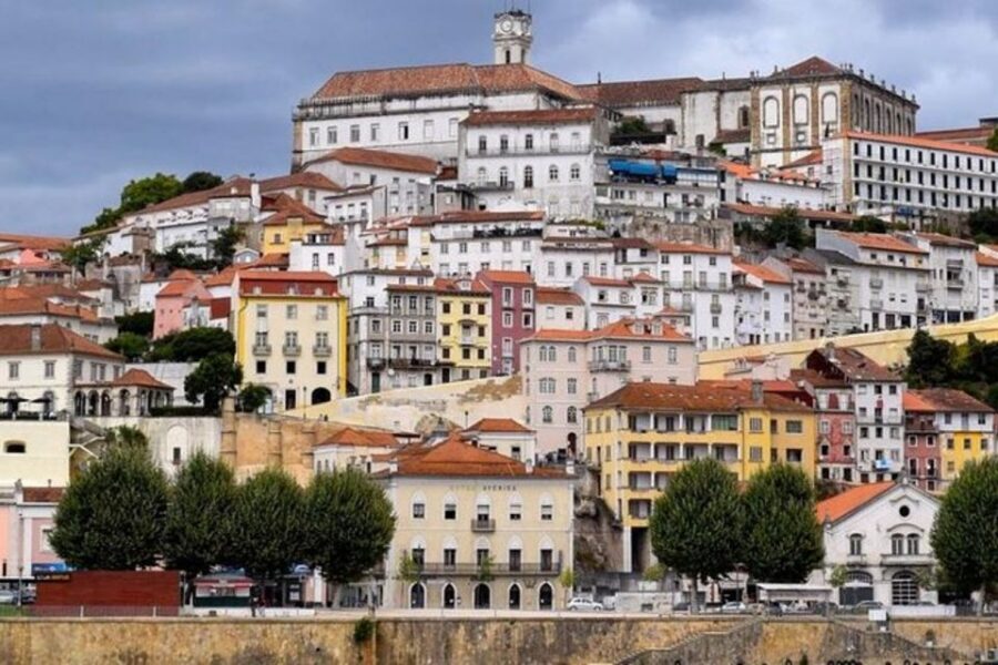 From Porto: Sanctuary of Fatima & Coimbra Private Day Trip - Sé Velha and the old streets: what to do with your free time