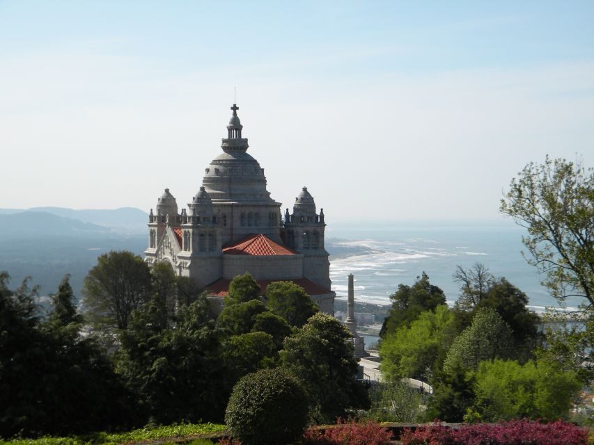 From Porto: Viana Castelo and Ponte Lima Private Tour - How the driver/guide changes the day (Paulo and David Ribeiro stand out)