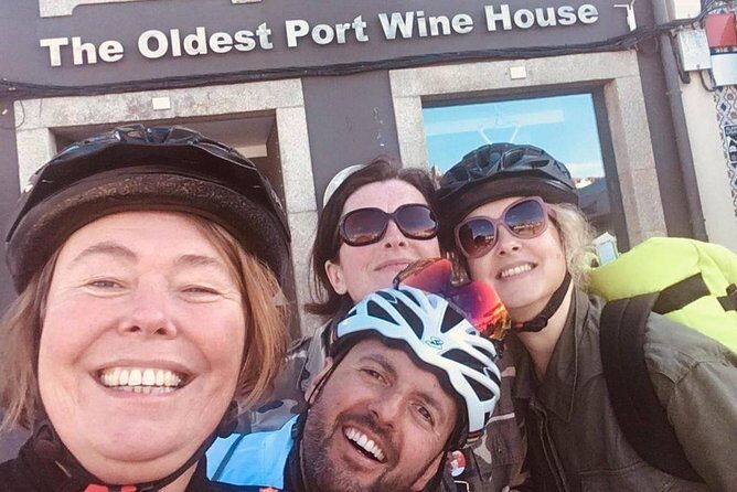 From Porto with view to Gaia: Private Bike Tour #DuckSideOfPorto - Miragaia: a calmer slice of old Porto feel