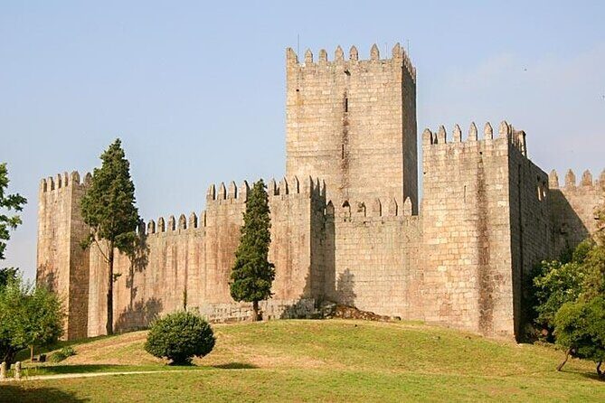 Full-Day Braga & Guimarães Guided Semi-Private Tour with Lunch from Porto - Lunch in Braga: Included, But Watch the Set Options