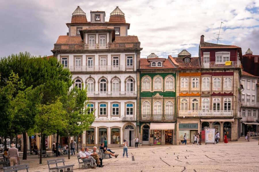 Guimarães: Flexible Walking Tour in Historic Center - Old Town Hall Arcades and Oliveira Square: The Church-Focused Heart
