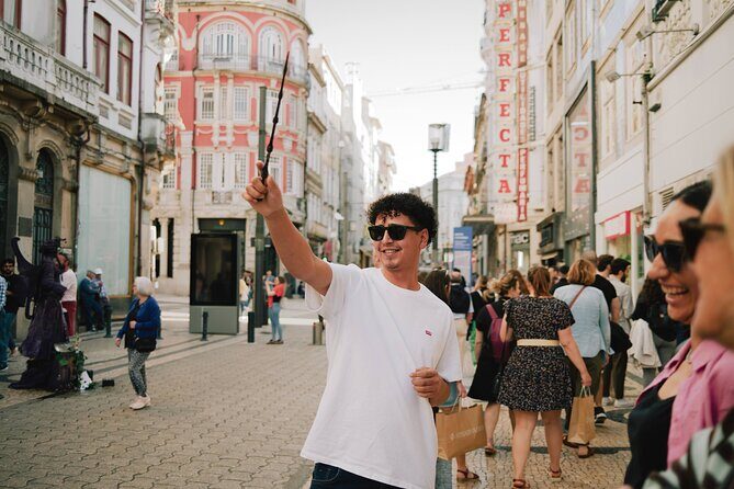 Harry Potter and the City of Porto Guided Tour - Stop 4: Avenida dos Aliados, dragon legend, and possible City Hall access