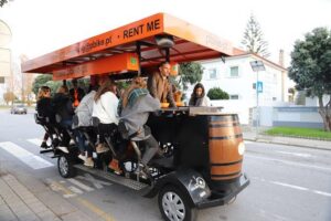 Have fun on wheels - The drinks plan: beer, sangria, and soft drinks without the bar-tab pain