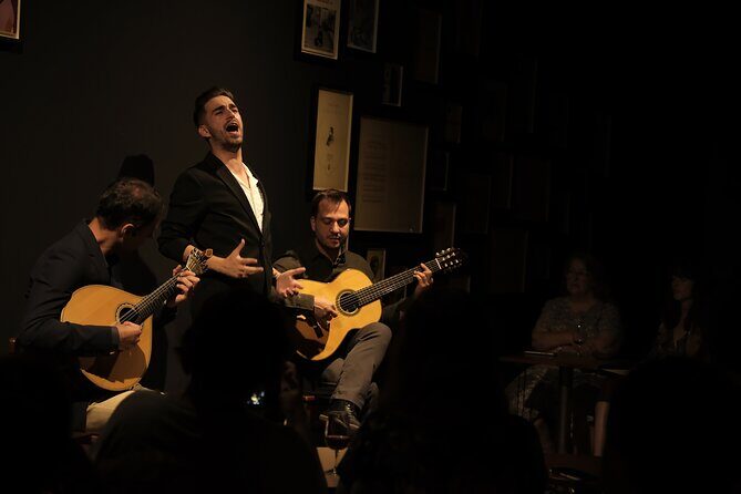 Ideal Clube de Fado - Portuguese Guitar Moments You’ll Actually Remember