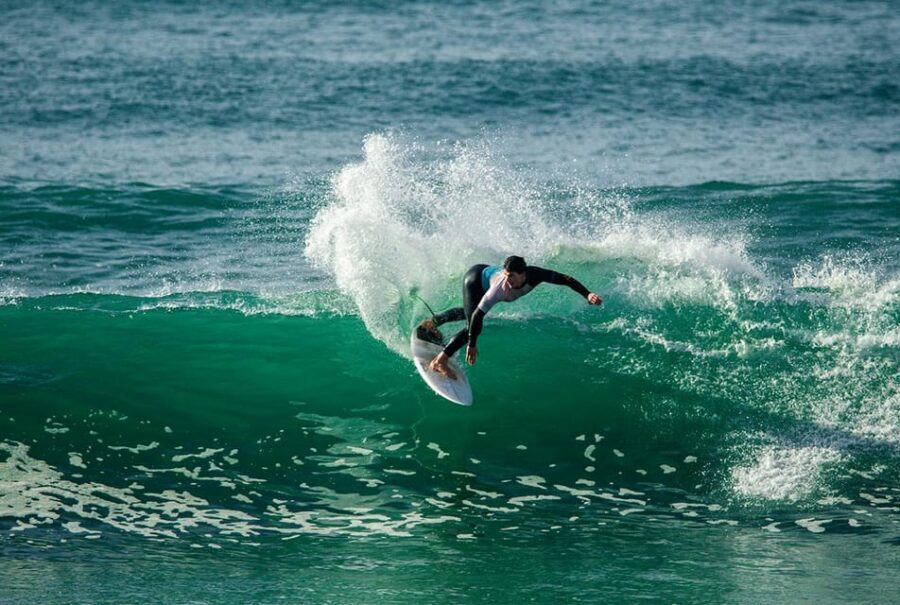 Matosinhos: Best surf Lesson with all equipment - The Safety Briefing That Makes You Feel in Control