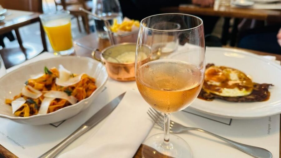 Matosinhos (Porto): “From the Sea to your Plate” Food Tour - Why Matosinhos feels like a different side of Porto