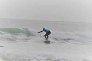 Matosinhos: Surfing Lesson with Equipment - Your 90 minutes: what you’ll do from meeting to waves